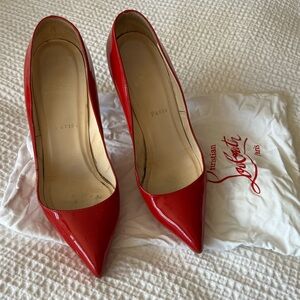 Christian Louboutin Patent Leather Red Size 40
Pigalle Plato Pump